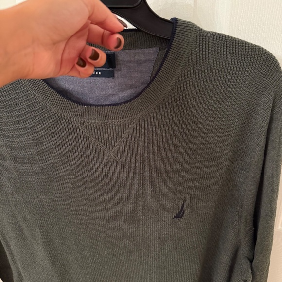 Nautica Men’s Green Crewneck Sweater - Picture 5 of 6